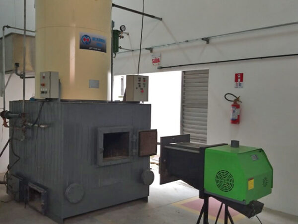 Caldeira à Lenha Pellet Vertical ICA-PV